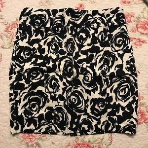 Rose printed skirt